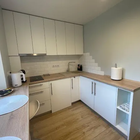 Modern 1Br Haven Near Two Parks Riga Exterior photo
