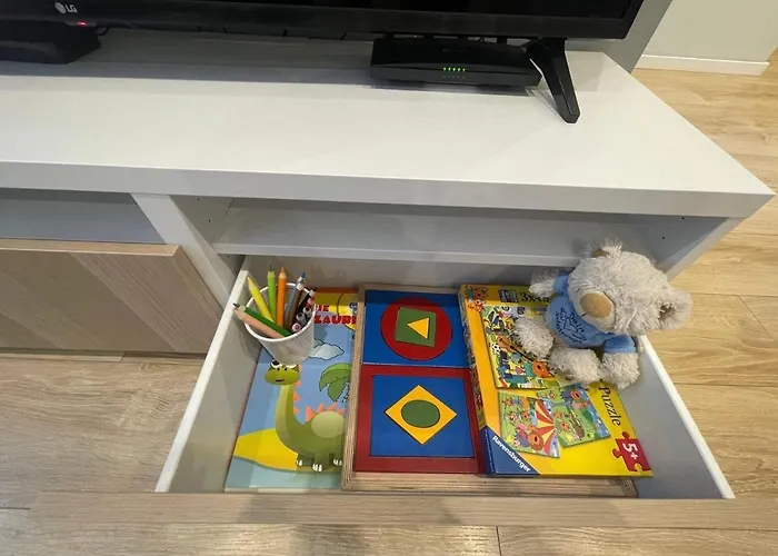 Modern 1Br Haven Near Two Parks