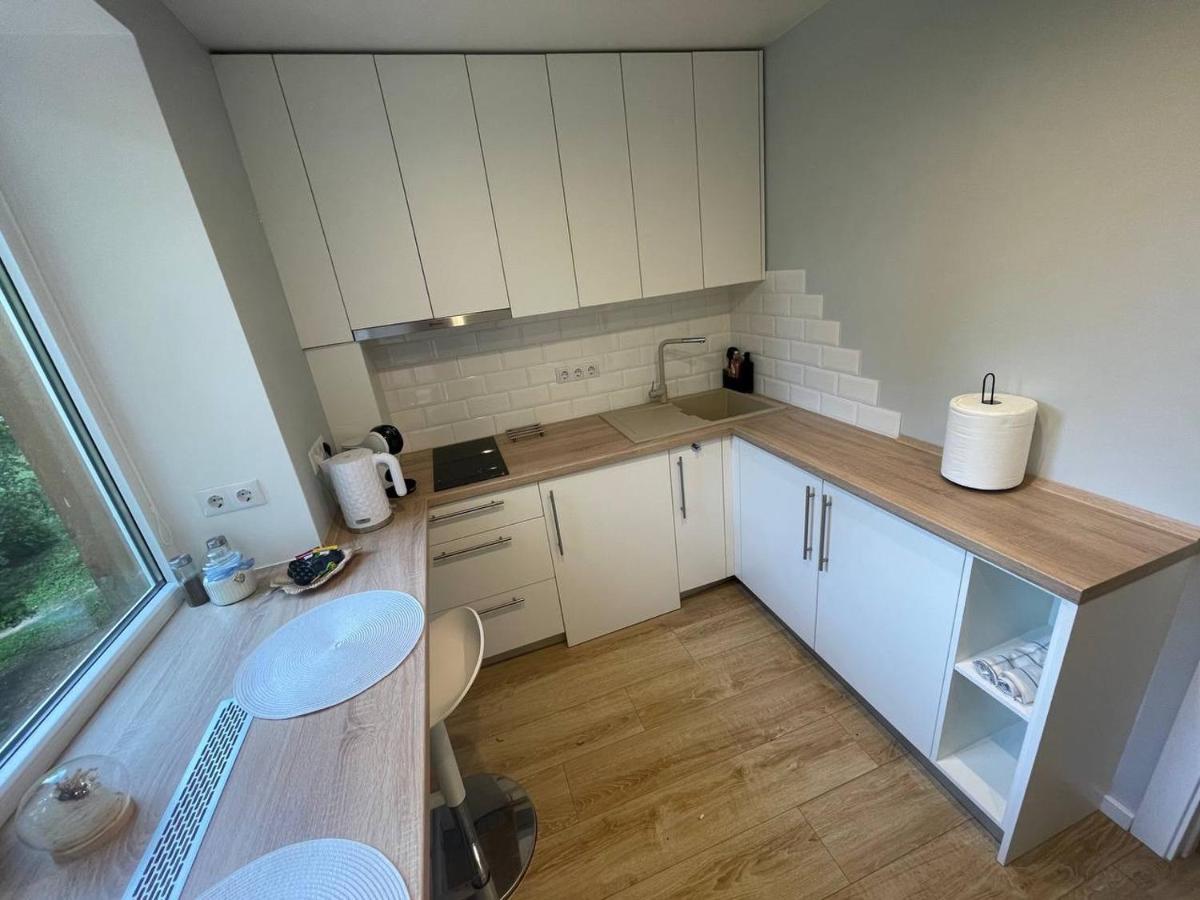 Appartamento Modern 1br Haven Near Two Parks Riga